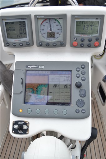 Beneteau OCEANIS 423 18
