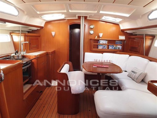 Beneteau OCEANIS 423 19