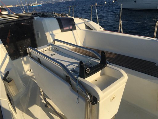 Jeanneau Sun Odyssey 379 11