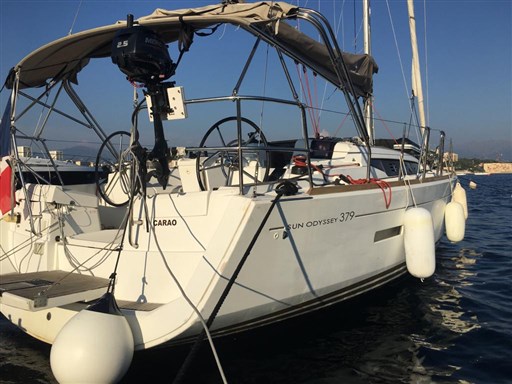 Jeanneau Sun Odyssey 379 3