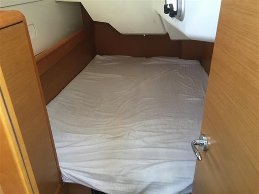 Jeanneau Sun Odyssey 379 19