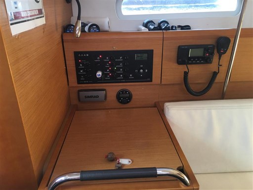 Jeanneau Sun Odyssey 379 18