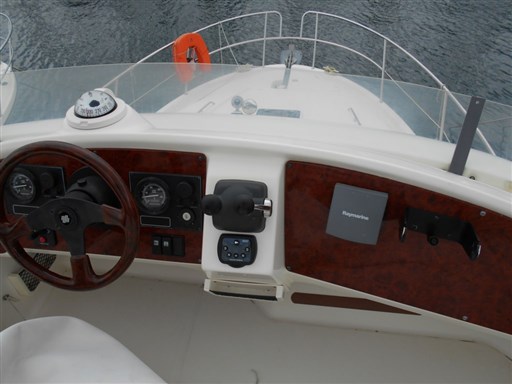 Jeanneau Prestige 32 Fly 9