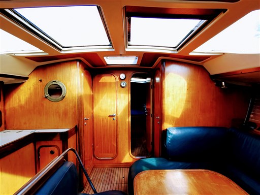 Beneteau OCEANIS 430 2