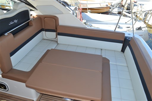Sea Ray Boats 355 SUNDACER 9