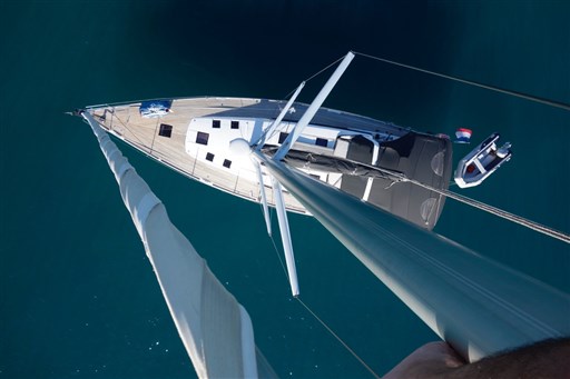 Beneteau SENSE 55 17