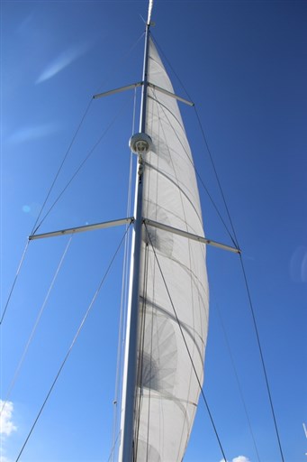 Beneteau SENSE 55 15