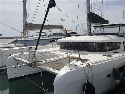 Lagoon 42 3