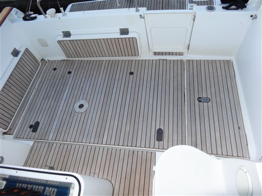 Beneteau OMBRINE 800 3