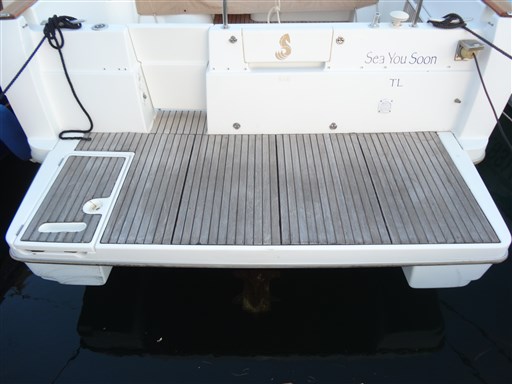 Beneteau OMBRINE 800 2