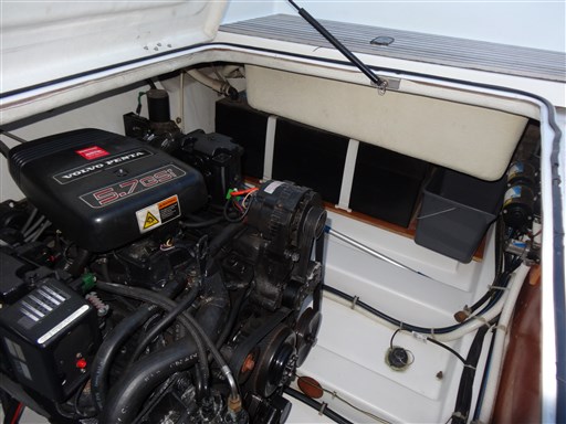 Beneteau OMBRINE 800 14