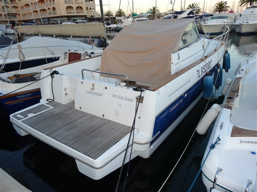 Beneteau OMBRINE 800