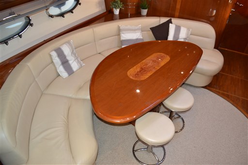 Princess Yachts V58 13