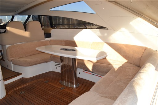 Princess Yachts V58 9