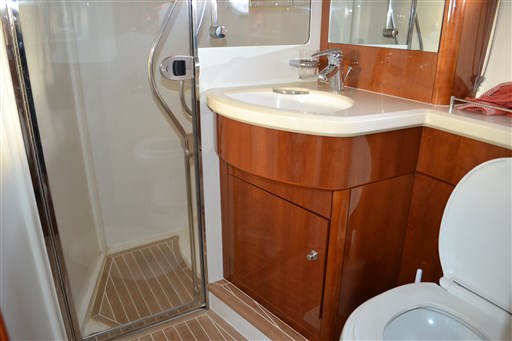 Princess Yachts V58 19