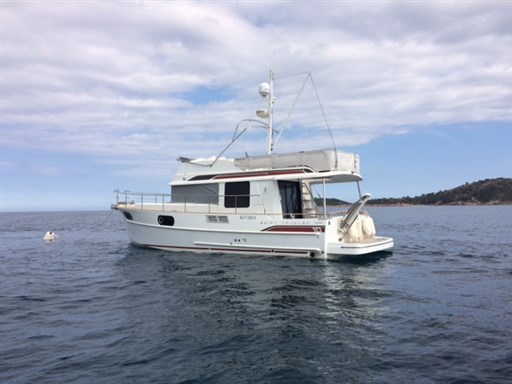 Beneteau Swift Trawler 44 2