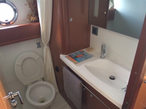 Beneteau Swift Trawler 44 8