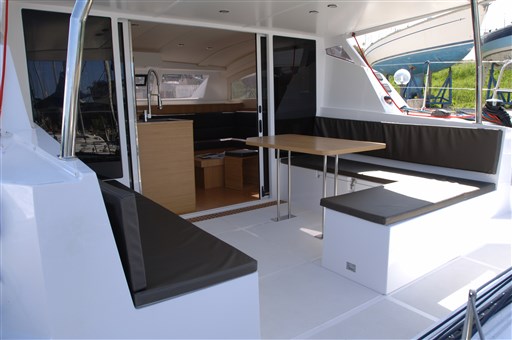 C-Catamarans 37 4