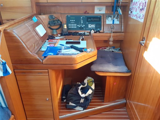 Bavaria 37 Cruiser 14