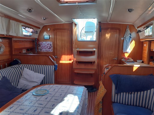 Bavaria 37 Cruiser 15