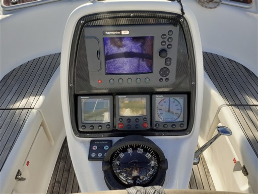 Bavaria 37 Cruiser 9