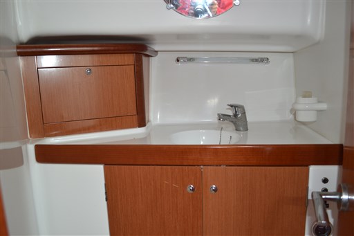 Beneteau Antares 10.80 13