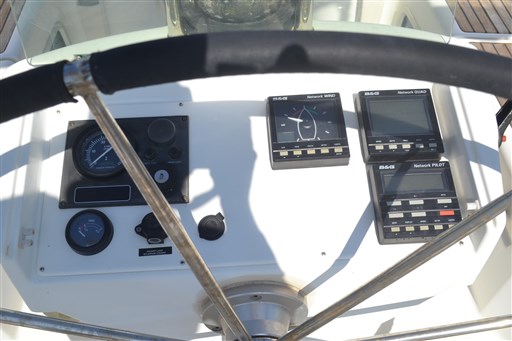 Beneteau Oceanis 411 5