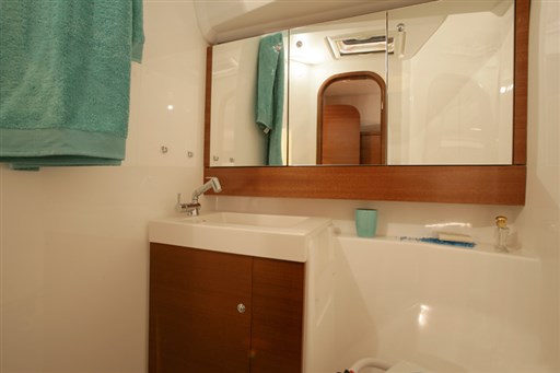 Dufour Yachts 405 Grand large 5