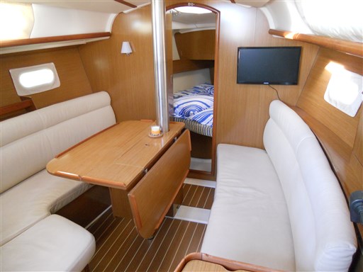 Jeanneau SUN ODYSSEY 32i 1