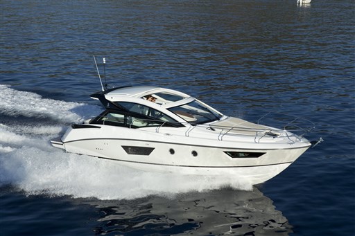 Beneteau GT 40