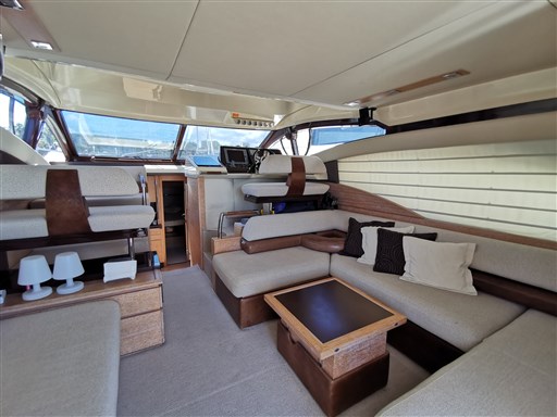 Azimut 47 Fly 8
