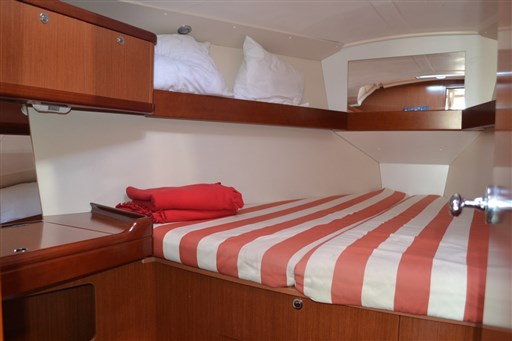 Beneteau OCEANIS 37 4