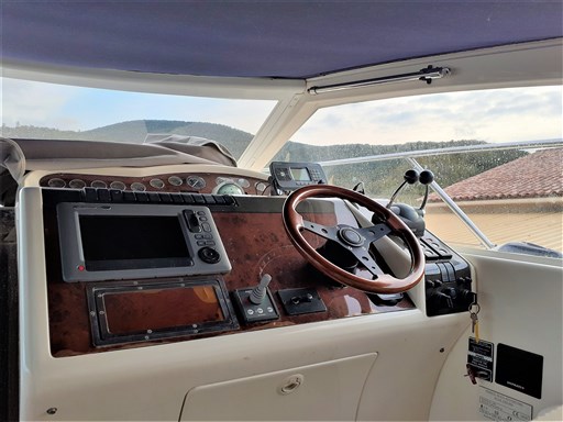 Princess Yachts V 42 12