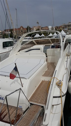 Princess Yachts V 42 2