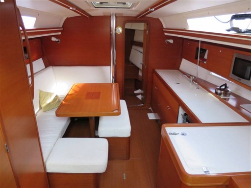 Dufour Yachts 375 Grand Large 1