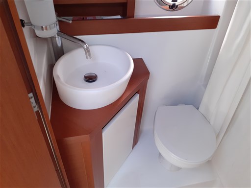 Beneteau GT 38 20