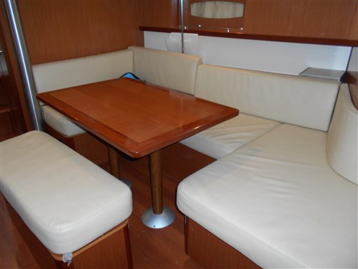 Beneteau OCEANIS 40 4