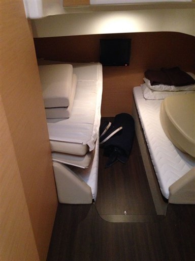Beneteau MONTE CARLO 37 HT 14