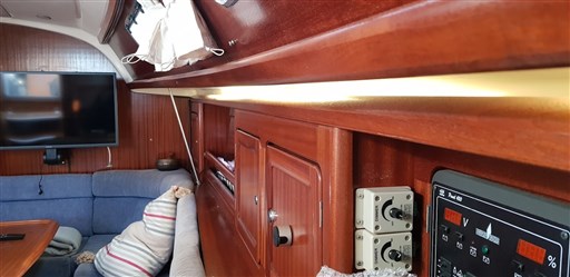 Bavaria Bavaria 37 5