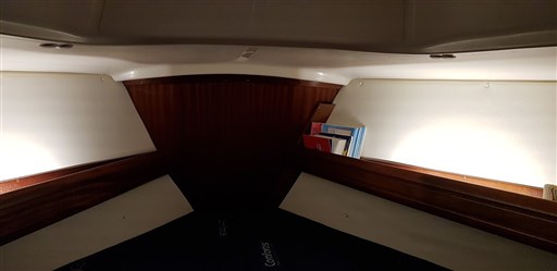 Bavaria Bavaria 37 6