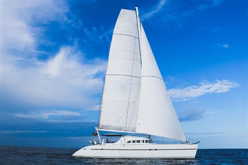 Lagoon Lagoon 570