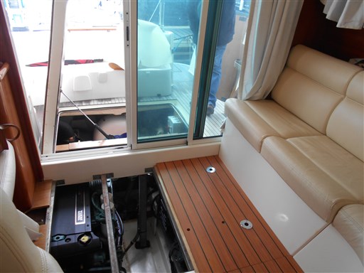 Jeanneau Prestige 32 Fly 9