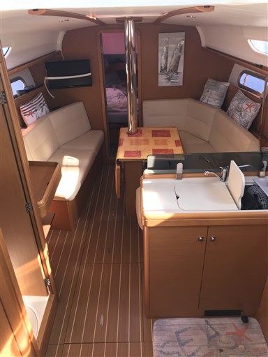 Jeanneau SUN ODYSSEY 36i 10