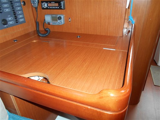 Beneteau OCEANIS 37 10