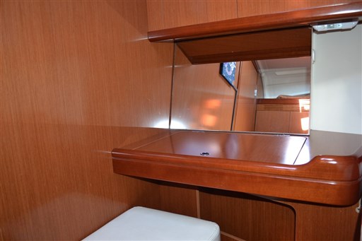 Beneteau OCEANIS 37 4