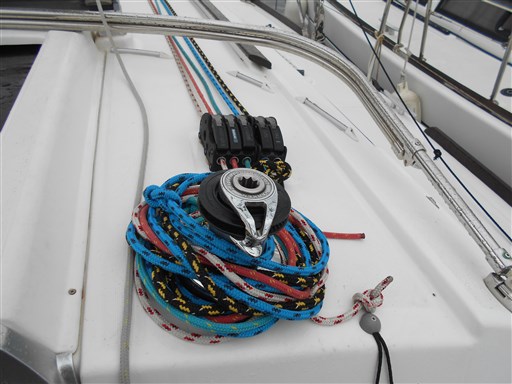 Beneteau OCEANIS 37 16