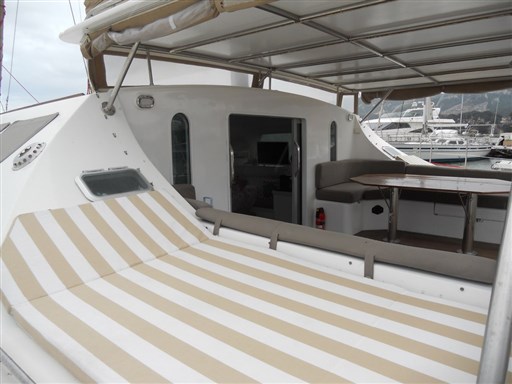 Lagoon 57 S 12