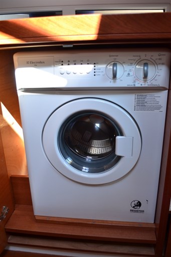 Dufour Yachts 450 Grandlarge 15