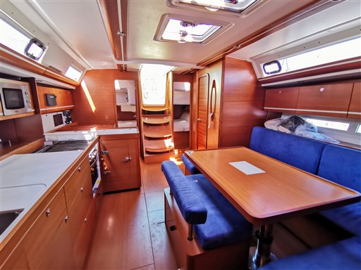 Dufour Yachts 450 Grand Large 7