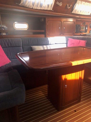 Bavaria Bavaria 37 4